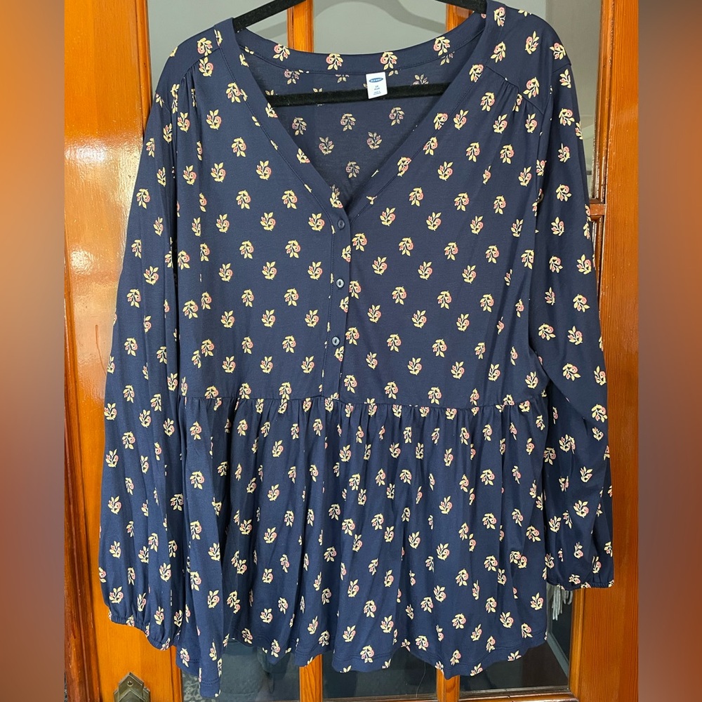 Old Navy peplum top